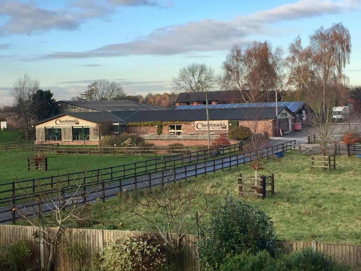 Glenbrae House 3 Bedrooms Near Nantwich With Countryside Views On Private Driveway Eksteriør billede